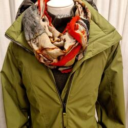 Herbst-/Winter-Outfit-Collage in Grün und Oliv